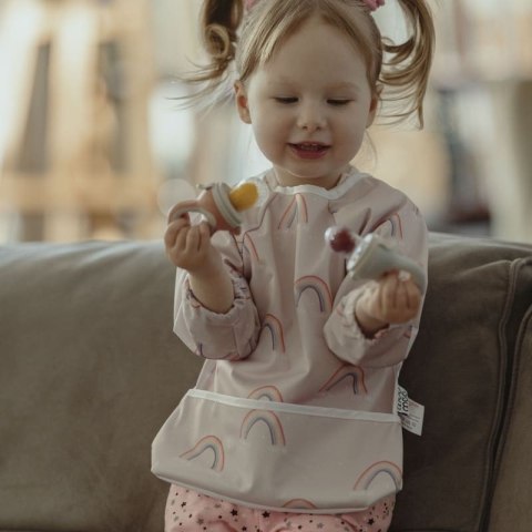 Hi Little One śliniak fartuszek z kieszonką wodoodporny RAINBOW muumee