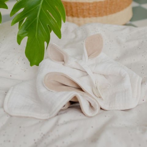 BIBS CUDDLE CLOTH KANGAROO IVORY Pieluszka przytulanka z zawieszką na smoczek
