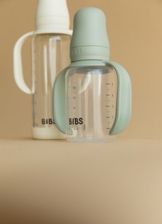 BIBS BUTELKA SZKLANA ze smoczkiem antykolkowym z kauczuku naturalnego poj 120 ml BLUSH