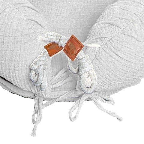 Hi Little One kokon gniazdko dla Noworodka z organicznego oddychającego BIO muślinu White