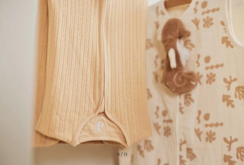 Jollein śpiworek niemowlęcy do spania 0,5 TOG AJOUR Moonstone 90 cm