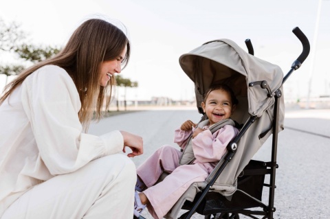 Wózek spacerowy spacerówka parasolka Topmark Fenn do 22 kg z barierką